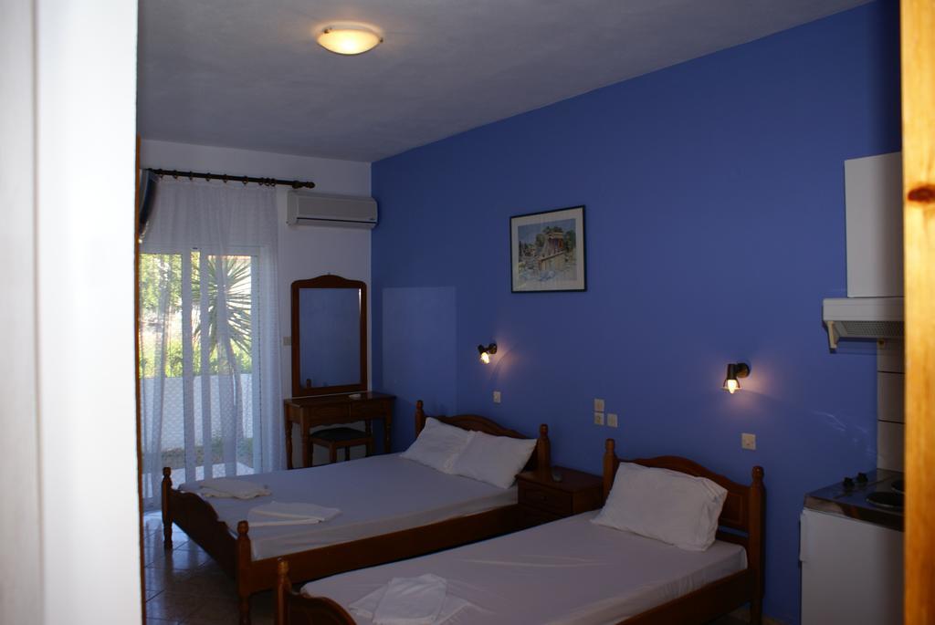 Andrianna Apartments Ammoudia Ruang foto